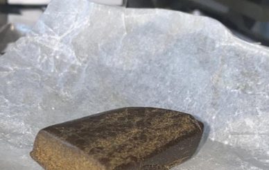 Home 39 Anonymous Farm Hashish in vendita a Bologna, Italia